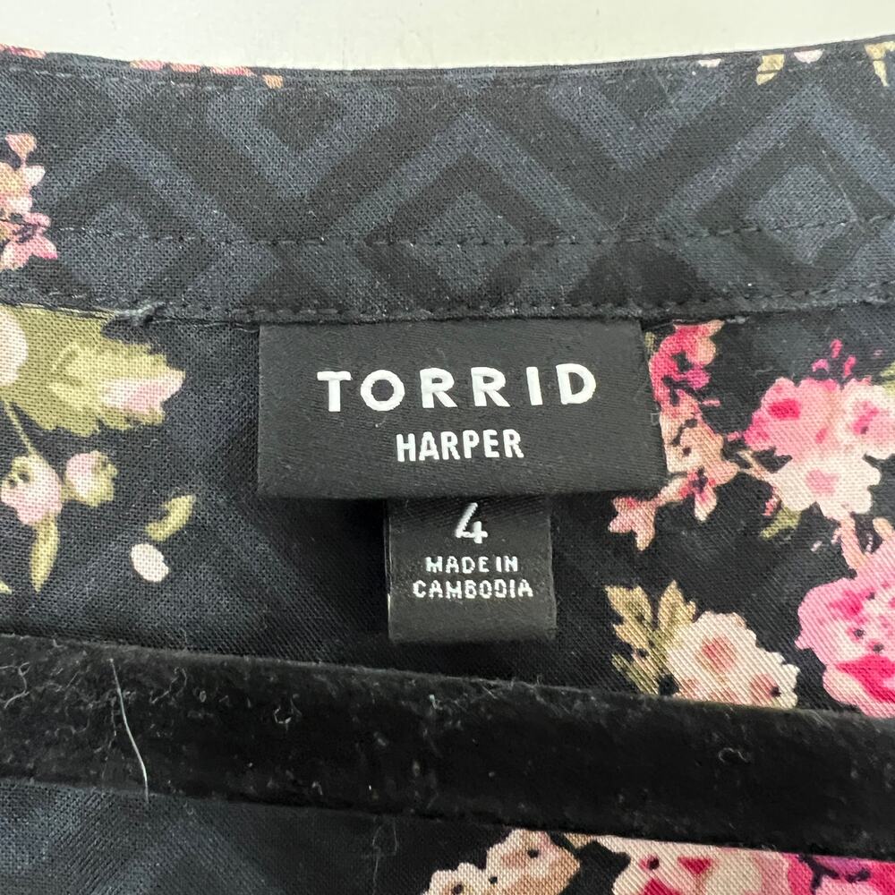 Torrid Harper Challis 3/4 Sleeve Top Size 4 - Picture 4 of 4